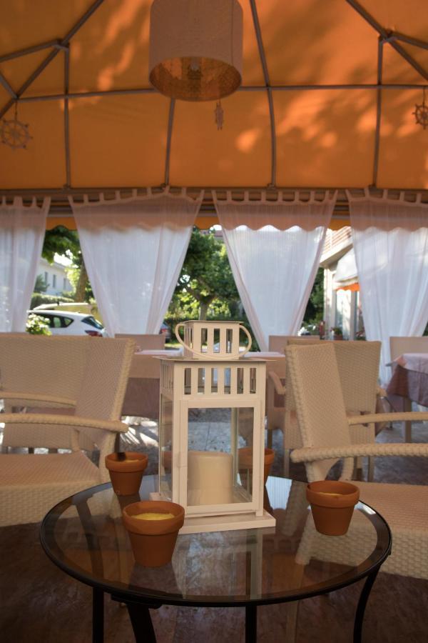 Hotel Giulia Marina di Massa Extérieur photo
