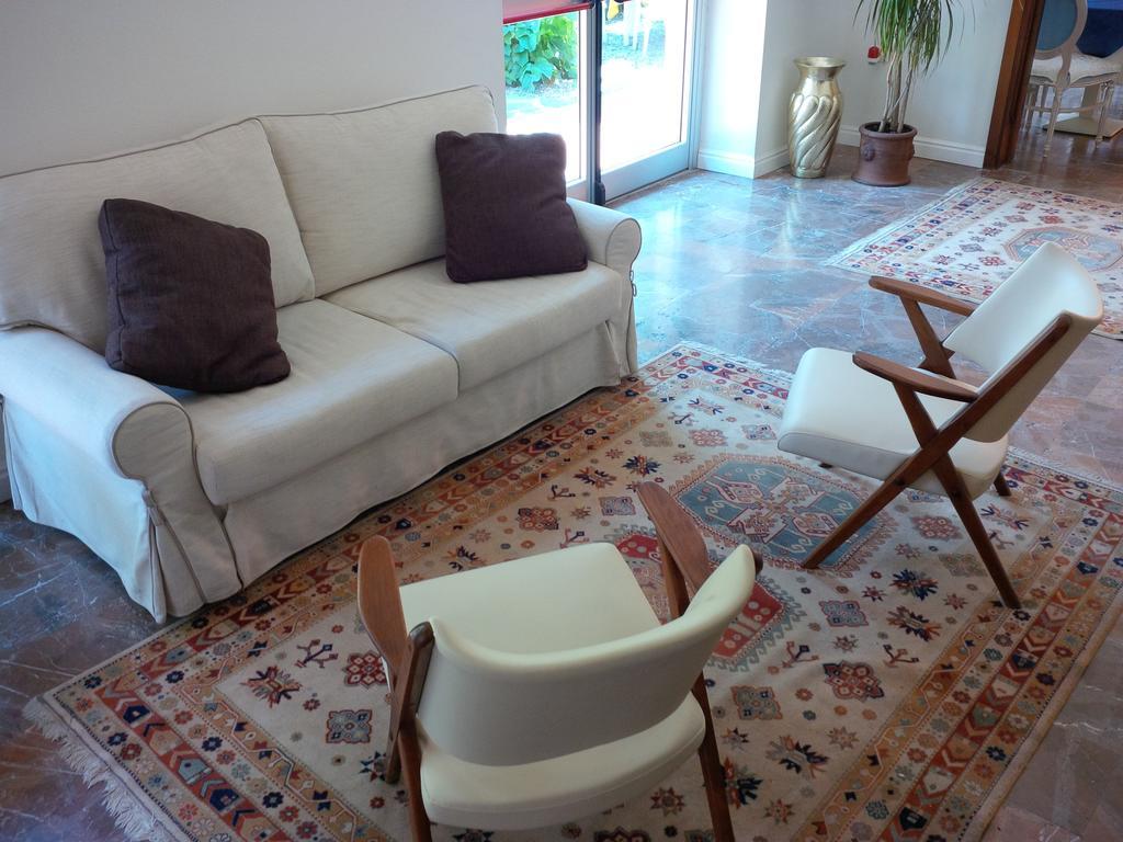 Hotel Giulia Marina di Massa Extérieur photo